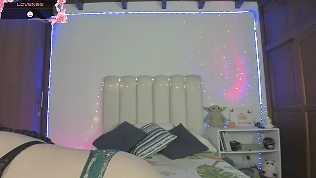 yelenaowens online show from 06-02-26, 01:27