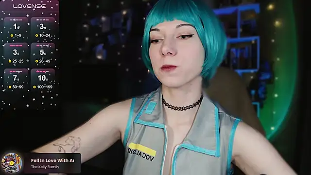 Snapshot of freya_sunny chatting on 12-06-24, 07:26 freya sunny online show from 12-06-24, 07:26