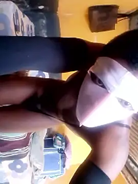 LULE37587001 online show from 01-12-26, 10:11