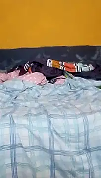 LULE37587001 online show from 02-16-26, 02:59