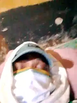 Snapshot of LULE37587001 chatting on 11-14-25, 02:48 LULE37587001 online show from 11-14-25, 02:48