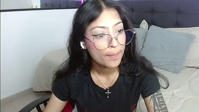 vaness weet online show from 04-19-26, 08:00