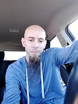 Snapshot of JohnnyFaster chatting on 09-28-25, 02:46 JohnnyFaster online show from 09-28-25, 02:46