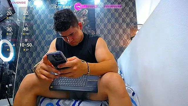 Leonsmoron online show from 03-06-26, 01:11