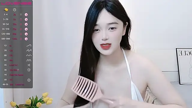 Snapshot of QiuPeiPeimmm chatting on 03-06-25, 01:57 QiuPeiPeimmm online show from 03-06-25, 01:57