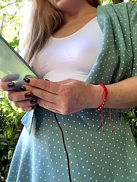 Lady  Maria online show from 09-24-25, 09:49