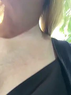 Lady  Maria online show from 10-13-25, 01:45