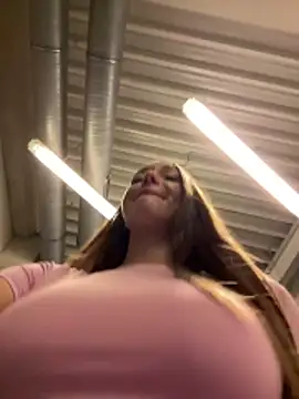 barbiehumpxxx online show from 03-22-26, 01:09