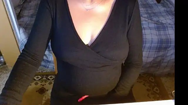 Snapshot of MysteryLadyxXx chatting on 10-22-25, 06:57 MysteryLadyxXx online show from 10-22-25, 06:57