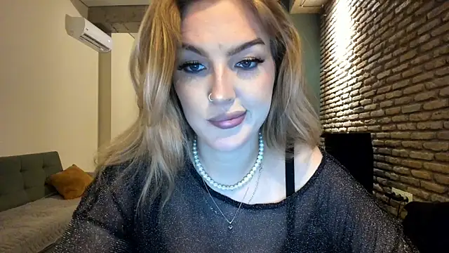 fifteenpoem online show from 06-18-26, 02:21
