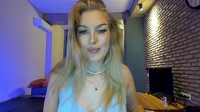 fifteenpoem online show from 06-27-26, 02:39