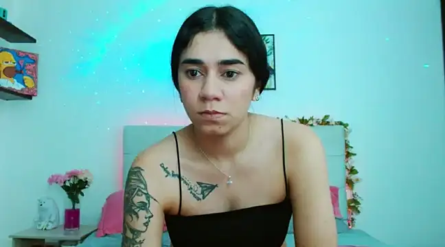 Snapshot of Layla_Rachel chatting on 12-07-24, 11:07 Layla Rachel online show from 12-07-24, 11:07