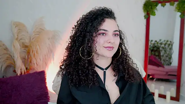 Snapshot of merida_bell18 chatting on 04-22-26, 08:59 merida bell18 online show from 04-22-26, 08:59
