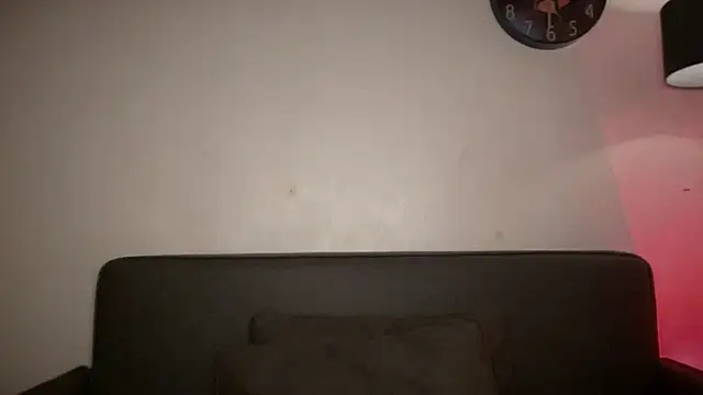Bella Gordon online show from 05-14-26, 06:32