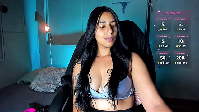 Snapshot of Desipleasure chatting on 10-04-25, 08:21 Desipleasure online show from 10-04-25, 08:21