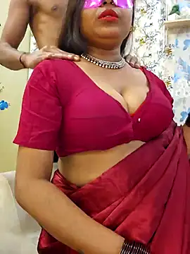 Snapshot of Queen_Anushka69 chatting on 02-05-25, 04:47 Queen Anushka69 online show from 02-05-25, 04:47