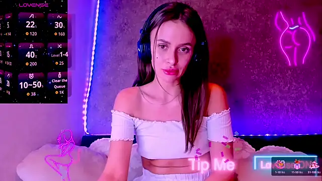 madina taher online show from 03-15-26, 10:39