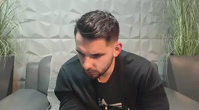 Antoniodiamond online show from 01-29-25, 08:14