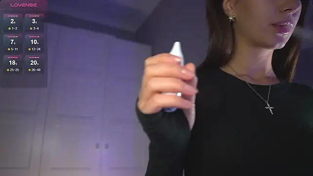 -JuicyMolly- online show from 12-02-25, 03:14