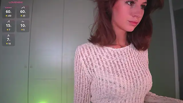 -JuicyMolly- online show from 09-18-25, 02:09