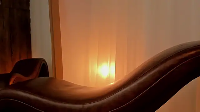 Snapshot of goddes_helena chatting on 01-26-25, 01:41 goddes helena online show from 01-26-25, 01:41