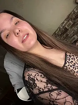 Var Kiss online show from 11-29-25, 02:06