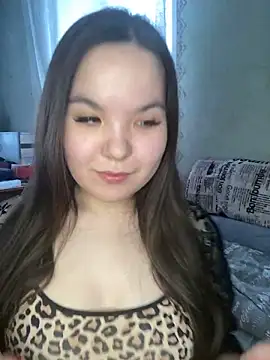 Snapshot of Var_Kiss chatting on 03-10-25, 07:22 Var Kiss online show from 03-10-25, 07:22