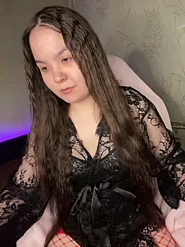 Snapshot of Var_Kiss chatting on 05-10-26, 04:49 Var Kiss online show from 05-10-26, 04:49