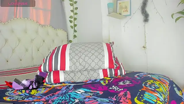 khalyn jenner online show from 09-12-25, 10:20