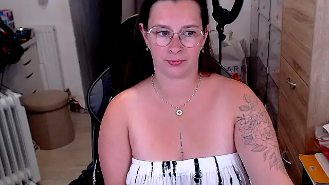 Amai Live online show from 07-21-26, 01:12
