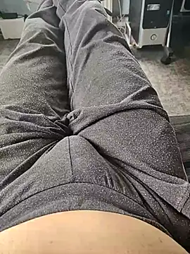 kiam471 online show from 02-24-26, 01:45