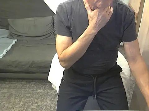 kiam471 online show from 11-18-25, 11:26