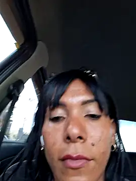 Snapshot of Doll_Loren chatting on 03-13-25, 08:54 Doll Loren online show from 03-13-25, 08:54