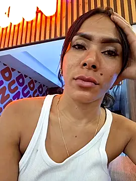 Doll Loren online show from 01-06-26, 06:50