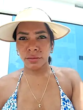 Doll Loren online show from 01-12-26, 04:58