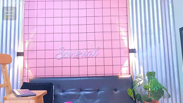 mensia hernandz online show from 03-14-26, 01:28