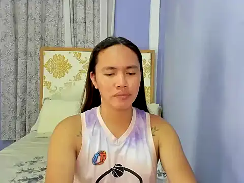 lady kim boner online show from 10-27-25, 03:40