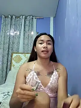 lady kim boner online show from 11-28-25, 04:12