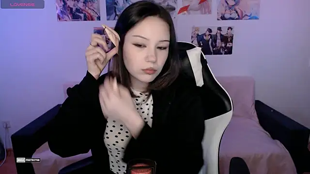 HugoMin online show from 12-25-24, 04:33