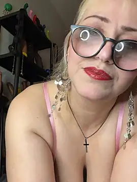 Snapshot of Maria_Texas chatting on 02-07-26, 09:45 Maria Texas online show from 02-07-26, 09:45