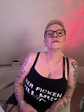 German Milf online show from 02-08-26, 01:53