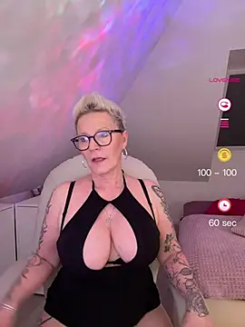 German Milf online show from 04-27-26, 12:58