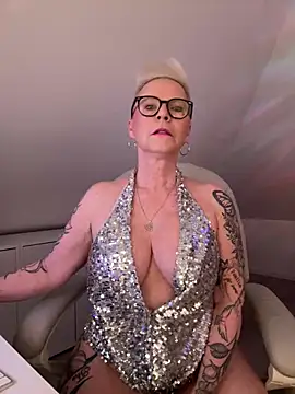 German Milf online show from 03-18-26, 01:57