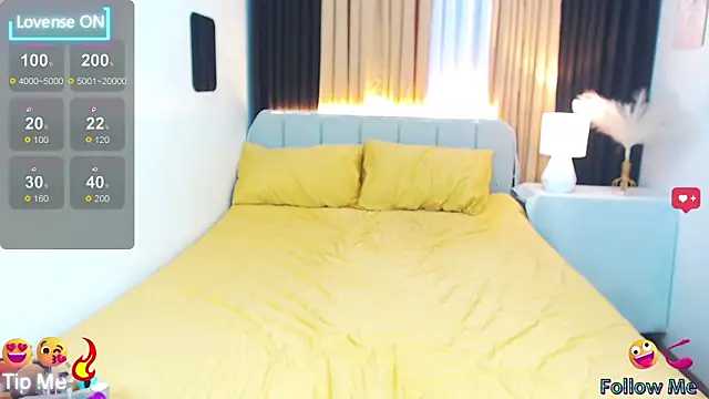 Snapshot of Ella_Fantasiax chatting on 03-02-25, 02:15 Ella Fantasiax online show from 03-02-25, 02:15