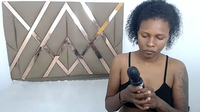 lizeth keilyn online show from 03-04-26, 02:14