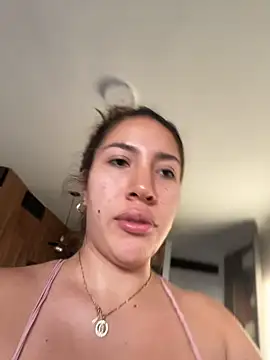 daniela henao online show from 06-09-26, 10:44