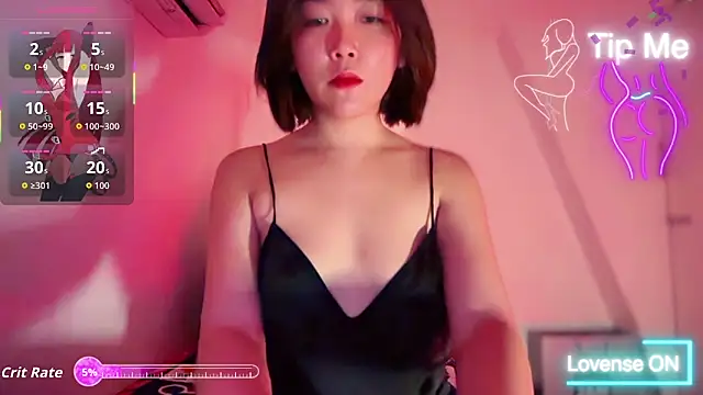 Snapshot of TR4NSCUTI3 chatting on 05-19-26, 06:59 TR4NSCUTI3 online show from 05-19-26, 06:59