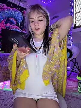 Cutiepiespanks online show from 11-27-25, 09:59