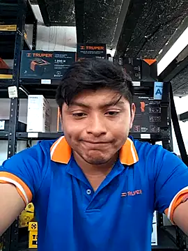 000002m online show from 04-07-26, 06:43