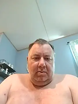 lawndad79 online show from 09-14-25, 04:18